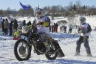 Blakus Cēsu pilsdrupām aizvadītas Red Bull Twitch’n’Ride skijoringa sacensības 18