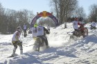 Blakus Cēsu pilsdrupām aizvadītas Red Bull Twitch’n’Ride skijoringa sacensības 37