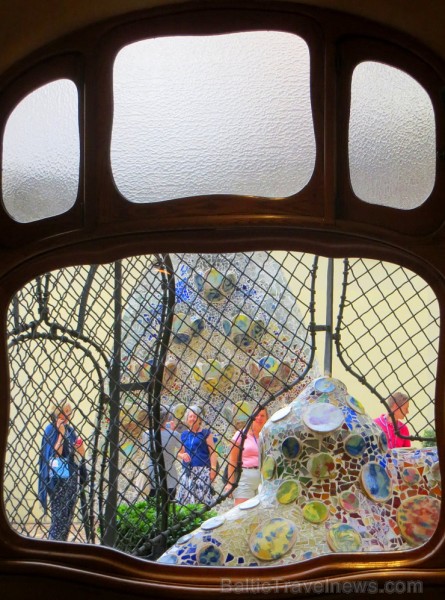Izjūti arhitekta Antorio Gaudi veidotās Casa Battló mājas neordināru atmosfēru. Vairāk informācijas: www.catalunya.com Izjūti arhitekta Antorio Gaudi veidotās Casa Battló mājas neordināru atmosfēru. Vairāk informācijas: www.catalunya.com 144608
