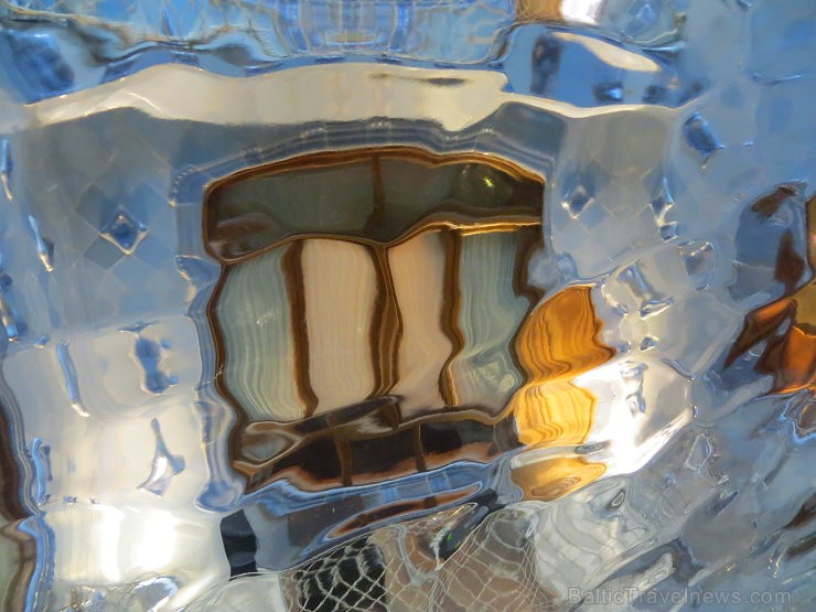 Izjūti arhitekta Antorio Gaudi veidotās Casa Battló mājas neordināru atmosfēru. Vairāk informācijas: www.catalunya.com Izjūti arhitekta Antorio Gaudi veidotās Casa Battló mājas neordināru atmosfēru. Vairāk informācijas: www.catalunya.com 144611
