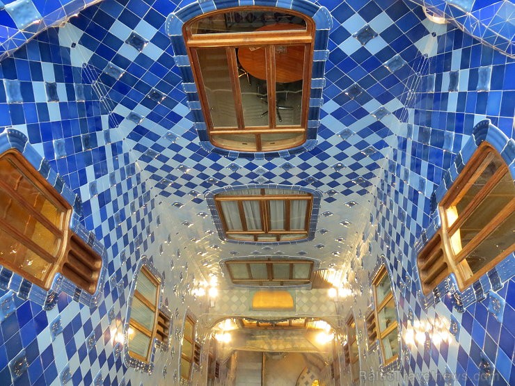 Izjūti arhitekta Antorio Gaudi veidotās Casa Battló mājas neordināru atmosfēru. Vairāk informācijas: www.catalunya.com Izjūti arhitekta Antorio Gaudi veidotās Casa Battló mājas neordināru atmosfēru. Vairāk informācijas: www.catalunya.com 144616