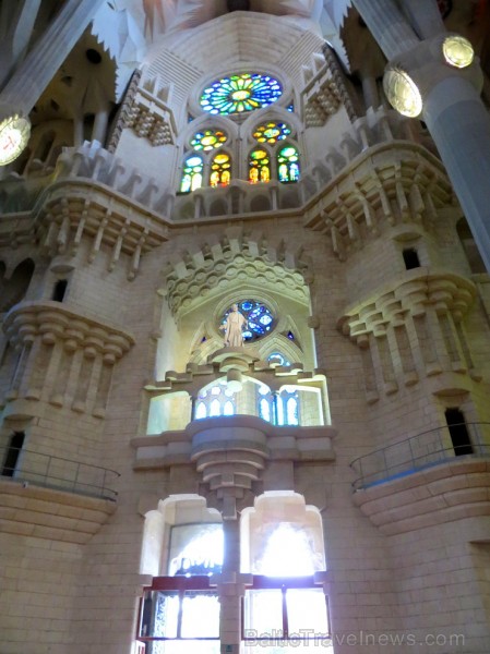 Atklāj, ko slēpj Svētās Ģimenes baznīcas (Sagrada Família) greznas vitrāžas www.sagradafamilia.cat Atklāj, ko slēpj Svētās Ģimenes baznīcas (Sagrada Família) greznas vitrāžas www.sagradafamilia.cat 144999
