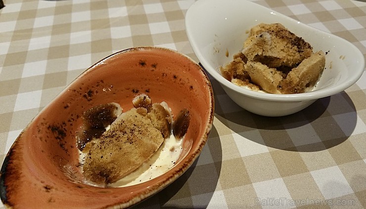 Rīgas restorāns «Melnā bite» piedāvāja 18/19.03.2015 vakariņas ar Michelin zvaigznes pavāru Alfredo Russo no Itālijas - Lakricas granita Rīgas restorāns «Melnā bite» piedāvāja 18/19.03.2015 vakariņas ar Michelin zvaigznes pavāru Alfredo Russo no Itālijas - Lakricas granita 145339