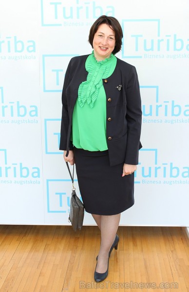 Biznesa augstskola Turība 21.05.2015 pirmo reizi apbalvo septīņus Goda absolventus - www.Turiba.lv. Foto: Santa Kozlova Biznesa augstskola Turība 21.05.2015 pirmo reizi apbalvo septīņus Goda absolventus - www.Turiba.lv. Foto: Santa Kozlova 149977