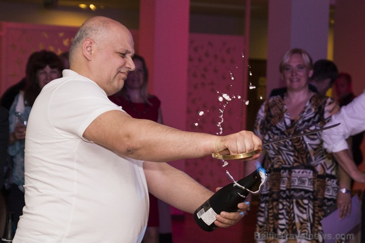 Desmit gadu laikā «Hotel Jūrmala Spa» ir kļuvusi par atpazīstamu konferenču centru un iemīļotu SPA viesnīcu ne tikai vietējai Latvijas publikai 151591