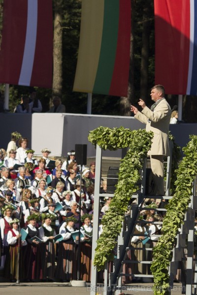 Ziemeļu un Baltijas valstu kori pieskandina Mežaparku 152806