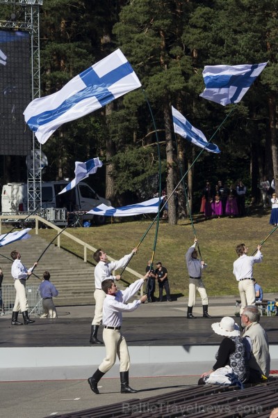 Ziemeļu un Baltijas valstu kori pieskandina Mežaparku 152818