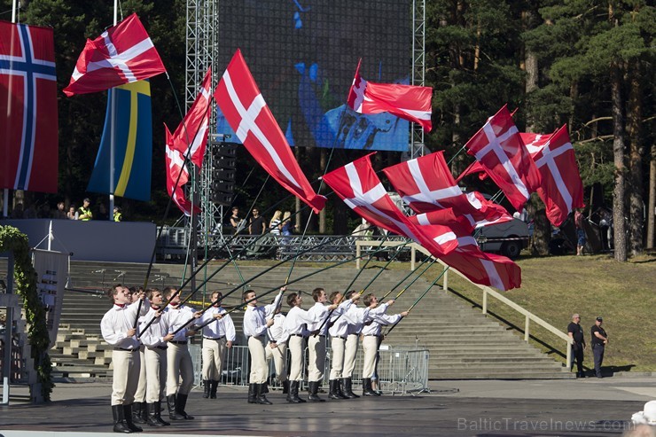 Ziemeļu un Baltijas valstu kori pieskandina Mežaparku 152823