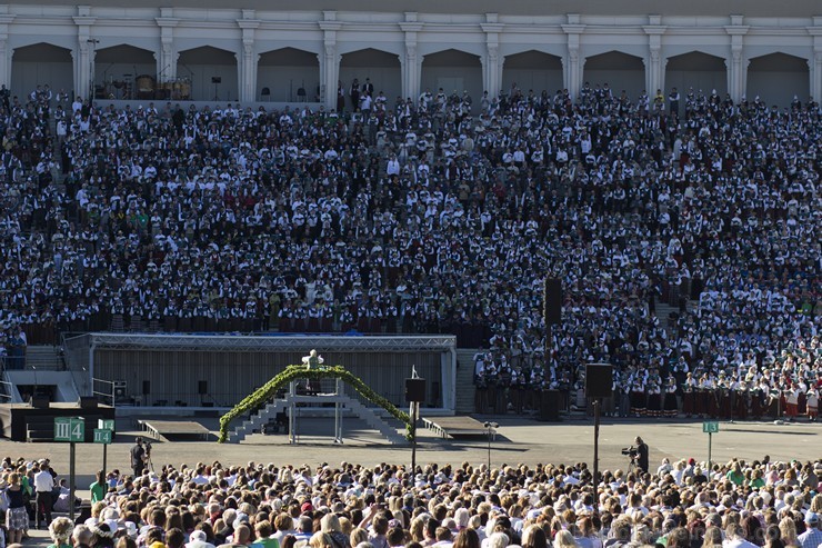 Ziemeļu un Baltijas valstu kori pieskandina Mežaparku 152845