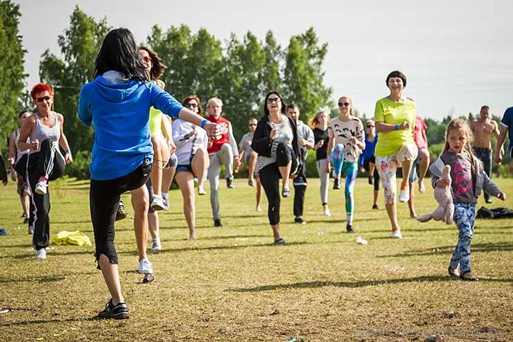 Fitnesa klubu tīkls Atletika atzīme 10 gadu jubileju ar krašņu pasākumu pirātu stilā www.atletika.lv Fitnesa klubu tīkls Atletika atzīme 10 gadu jubileju ar krašņu pasākumu pirātu stilā www.atletika.lv 156791