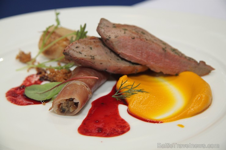 Starptautiskā šefpavāru žūrija 3.09.2015 izstādē Riga Food 2015 atzinīgi vērtē «Latvijas pavārzellis 2015» sagatavotos ēdienus Starptautiskā šefpavāru žūrija 3.09.2015 izstādē Riga Food 2015 atzinīgi vērtē «Latvijas pavārzellis 2015» sagatavotos ēdienus 159817