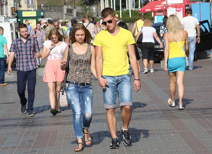 Travelnews.lv apmeklē 19.-20.septembrī Kijevas Neatkarības laukumu jeb Maidanu. Vairāk informācijas - www.kyivcity.travel Travelnews.lv apmeklē 19.-20.septembrī Kijevas Neatkarības laukumu jeb Maidanu. Vairāk informācijas - www.kyivcity.travel 161453