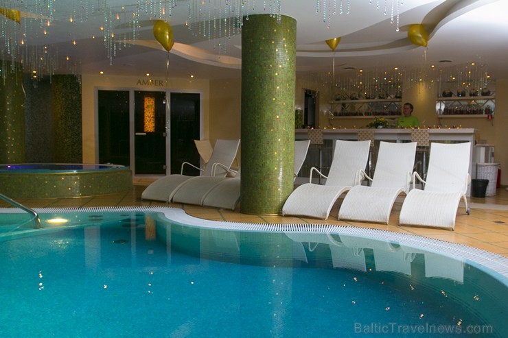Saulainās nakts laikā Baltic Beach Hotel viesus iepazīstināja ar saviem piedāvājumiem, produktiem un pakalpojumiem Saulainās nakts laikā Baltic Beach Hotel viesus iepazīstināja ar saviem piedāvājumiem, produktiem un pakalpojumiem 163236