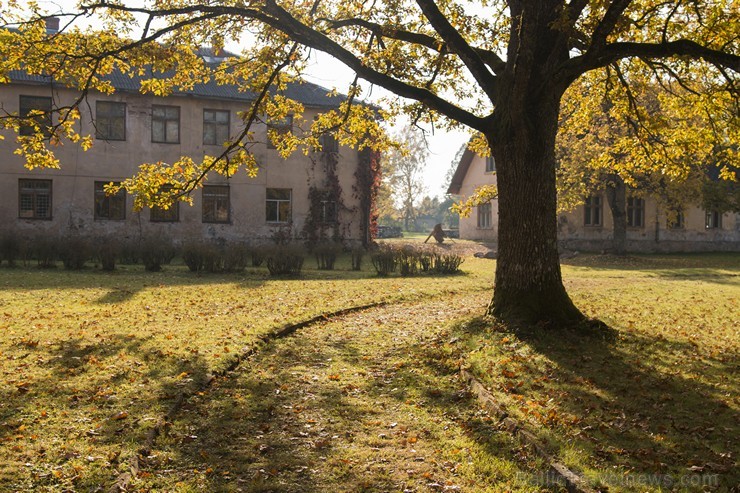 Katvaru muiža un tās apbūve ir valsts nozīmes arhitektūras piemineklis 163304