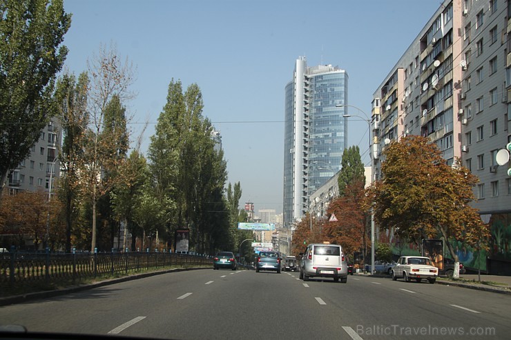 Kijeva piedāvā bagātīgu vēsturiskās un modernās arhitektūras mozaīku. Vairāk informācijas - www.kyivcity.travel Kijeva piedāvā bagātīgu vēsturiskās un modernās arhitektūras mozaīku. Vairāk informācijas - www.kyivcity.travel 163466