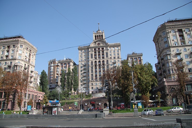 Kijeva piedāvā bagātīgu vēsturiskās un modernās arhitektūras mozaīku. Vairāk informācijas - www.kyivcity.travel Kijeva piedāvā bagātīgu vēsturiskās un modernās arhitektūras mozaīku. Vairāk informācijas - www.kyivcity.travel 163478