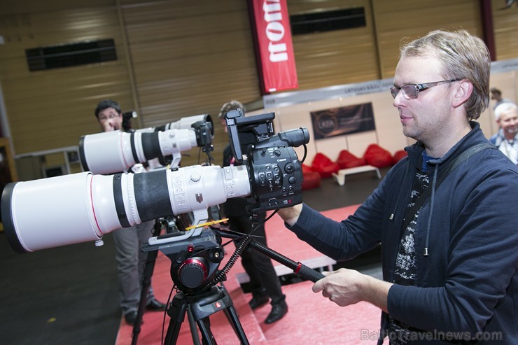 Travelnews.lv ielūkojas Baltijā nozīmīgākajā foto un video tehnikas izstādē «Riga Photo Show 2015» Travelnews.lv ielūkojas Baltijā nozīmīgākajā foto un video tehnikas izstādē «Riga Photo Show 2015» 163663