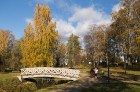 Cēsis ir brīnišķīga pilsēta zelta rudens baudīšanai 26