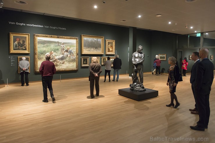 Amsterdamā noteikti ir jāapmeklē slavena mākslinieka Villema van Goga muzejs www.vangoghmuseum.nl Amsterdamā noteikti ir jāapmeklē slavena mākslinieka Villema van Goga muzejs www.vangoghmuseum.nl 165418