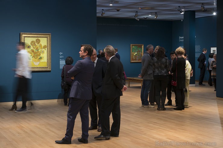 Amsterdamā noteikti ir jāapmeklē slavena mākslinieka Villema van Goga muzejs www.vangoghmuseum.nl Amsterdamā noteikti ir jāapmeklē slavena mākslinieka Villema van Goga muzejs www.vangoghmuseum.nl 165420