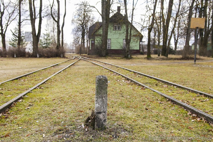 Travelnews.lv apskata kādreizējo šaursliežu dzelzceļa galapunktu Biržos 171241