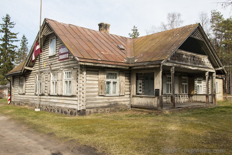 Šis vēstures piemineklis (Ainažu iela 38) ir vienīgā māja, kas saglabājusies no Neibādes kūrorta sākotnējo piecu ēku kompleksa apbūves Šis vēstures piemineklis (Ainažu iela 38) ir vienīgā māja, kas saglabājusies no Neibādes kūrorta sākotnējo piecu ēku kompleksa apbūves 171999