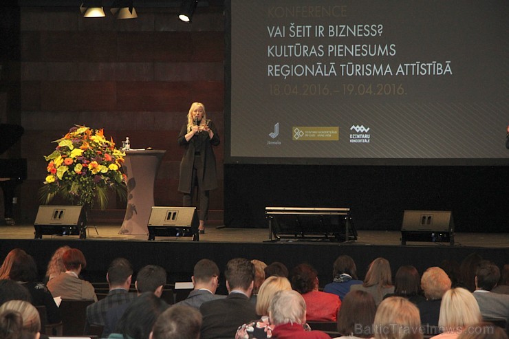 Divas dienas Jūrmalas Dzintaru koncertzālē notiek Latvijas Kultūras tūrisma konference. Koncertzāles Cēsis programmu direktore Inese Zagorska. Divas dienas Jūrmalas Dzintaru koncertzālē notiek Latvijas Kultūras tūrisma konference. Koncertzāles Cēsis programmu direktore Inese Zagorska. 172397