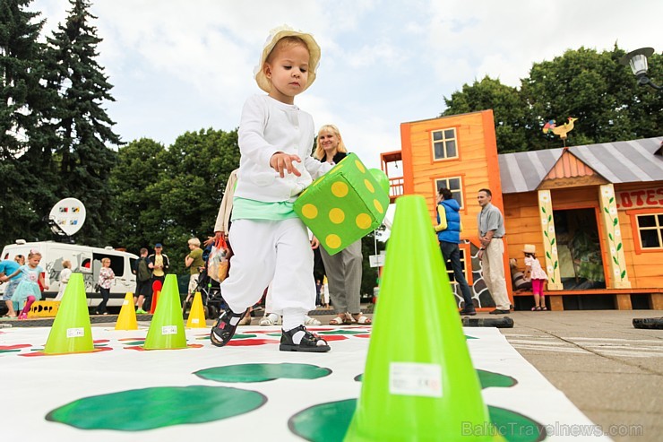 Rīgas centra Esplanādes parkā norisinājās sestais un noslēdzošais sporta un izklaides sērijas Rīgas centra Esplanādes parkā norisinājās sestais un noslēdzošais sporta un izklaides sērijas