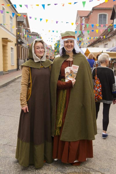 Ar krāšņu un daudzveidīgu svētku programmu Limbaži atzīmē 793. jubileju 181005