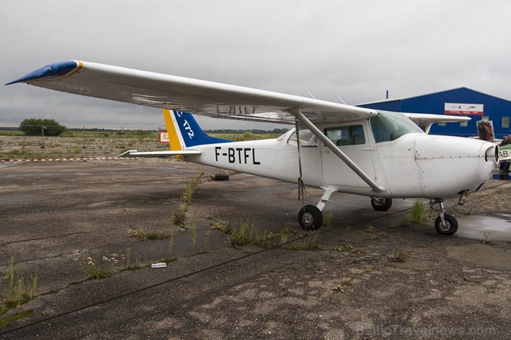 Ikgadējais aviācijas salidojums «Riga Fly-in 2016» Spilves lidlaukā pulcē aviācijas interesentus Ikgadējais aviācijas salidojums «Riga Fly-in 2016» Spilves lidlaukā pulcē aviācijas interesentus 181904