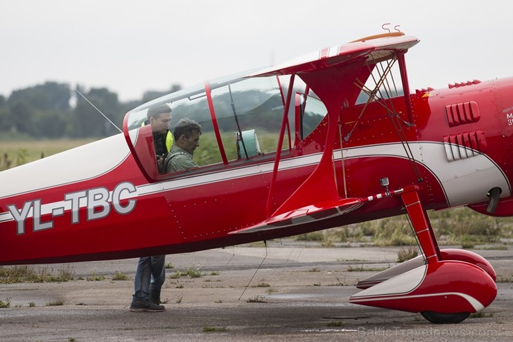 Ikgadējais aviācijas salidojums «Riga Fly-in 2016» Spilves lidlaukā pulcē aviācijas interesentus Ikgadējais aviācijas salidojums «Riga Fly-in 2016» Spilves lidlaukā pulcē aviācijas interesentus 181918