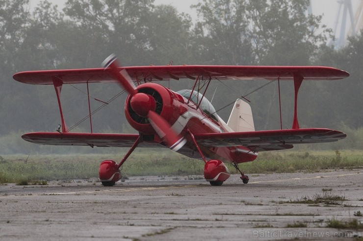 Ikgadējais aviācijas salidojums «Riga Fly-in 2016» Spilves lidlaukā pulcē aviācijas interesentus Ikgadējais aviācijas salidojums «Riga Fly-in 2016» Spilves lidlaukā pulcē aviācijas interesentus 181924