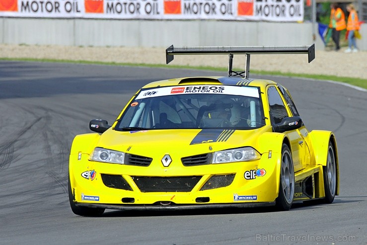 Ar spraigām cīņām trasē atzīmē Baltijas autošosejas festivāla «Riga Summer Race» 5 gadu jubileju Ar spraigām cīņām trasē atzīmē Baltijas autošosejas festivāla «Riga Summer Race» 5 gadu jubileju 182529