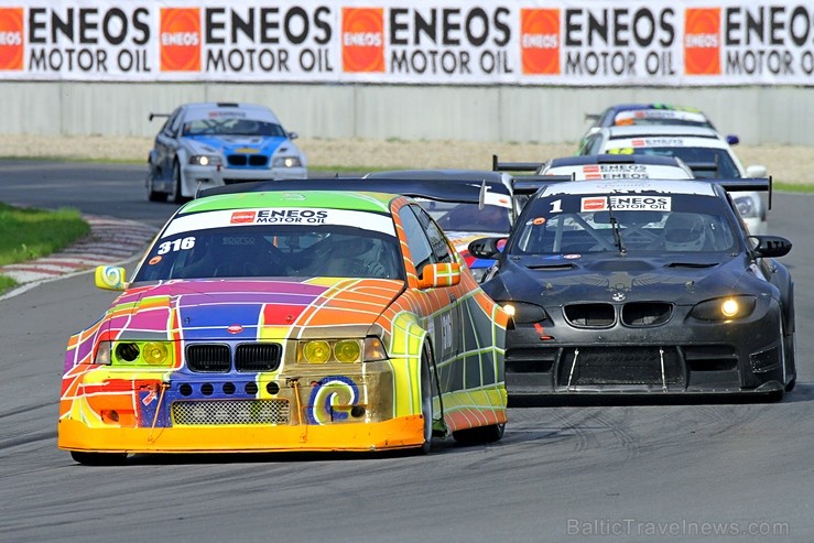 Ar spraigām cīņām trasē atzīmē Baltijas autošosejas festivāla «Riga Summer Race» 5 gadu jubileju Ar spraigām cīņām trasē atzīmē Baltijas autošosejas festivāla «Riga Summer Race» 5 gadu jubileju 182530