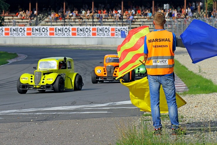 Ar spraigām cīņām trasē atzīmē Baltijas autošosejas festivāla «Riga Summer Race» 5 gadu jubileju Ar spraigām cīņām trasē atzīmē Baltijas autošosejas festivāla «Riga Summer Race» 5 gadu jubileju 182543
