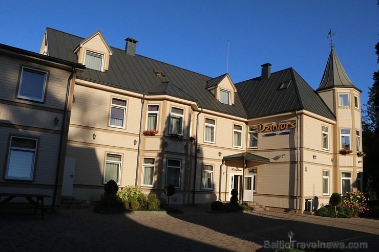Jūrmala pēc vasaras pludmales uzdzīves iegūst romantisma auru 184150