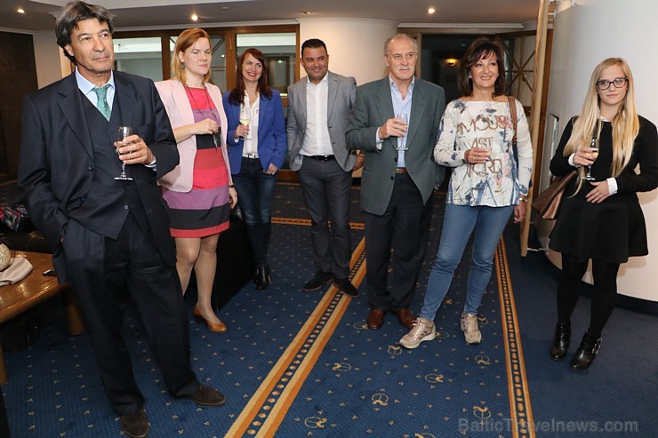 Populārākais latvietis no Itālijas un dziedātājs Roberto Meloni iegūst 26.09.2016 savu numuru Vecrīgas četru zvaigžņu viesnīcā «Hotel Roma» 184768