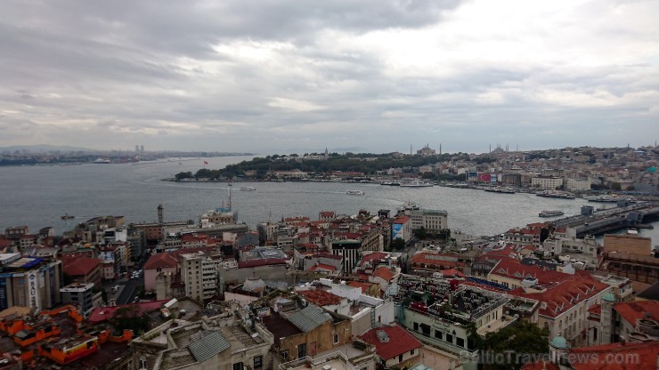 Galata torni kā bāku cēla Bizantijas Imperators Anastasijs, šī koka celtne tika pabeigta 528 gadā. Galata torni kā bāku cēla Bizantijas Imperators Anastasijs, šī koka celtne tika pabeigta 528 gadā. 184990