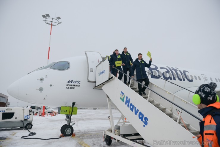Rīga. Šodien, 2016.gada 30.novembrī Latvijas lidsabiedrība airBaltic Rīgā sagaidīja pasaulē pirmo Bombardier CS300 lidmašīnu. Rīga. Šodien, 2016.gada 30.novembrī Latvijas lidsabiedrība airBaltic Rīgā sagaidīja pasaulē pirmo Bombardier CS300 lidmašīnu. 188883