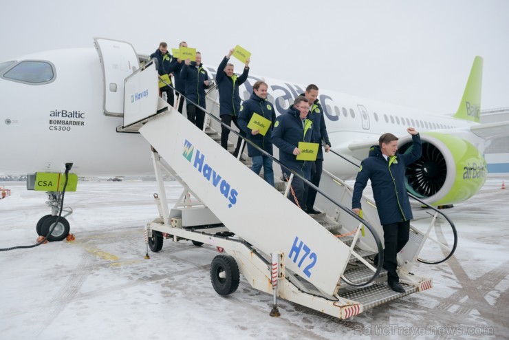 Rīga. Šodien, 2016.gada 30.novembrī Latvijas lidsabiedrība airBaltic Rīgā sagaidīja pasaulē pirmo Bombardier CS300 lidmašīnu. Rīga. Šodien, 2016.gada 30.novembrī Latvijas lidsabiedrība airBaltic Rīgā sagaidīja pasaulē pirmo Bombardier CS300 lidmašīnu. 188884
