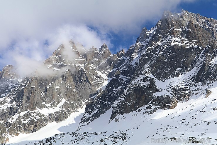 Travelnews.lv redakcija apmeklē 3 842 metru augsto Alpu virsotni «Aiguille du Midi». Atbalsta: Club Med Travelnews.lv redakcija apmeklē 3 842 metru augsto Alpu virsotni «Aiguille du Midi». Atbalsta: Club Med 194545