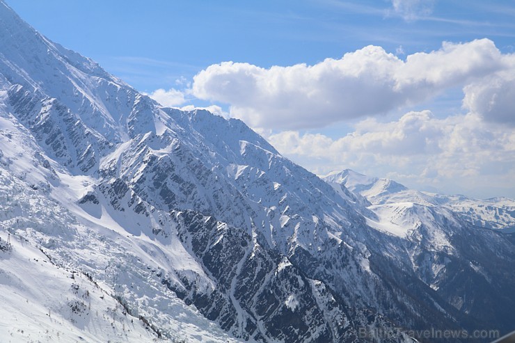 Travelnews.lv redakcija apmeklē 3 842 metru augsto Alpu virsotni «Aiguille du Midi». Atbalsta: Club Med Travelnews.lv redakcija apmeklē 3 842 metru augsto Alpu virsotni «Aiguille du Midi». Atbalsta: Club Med 194546