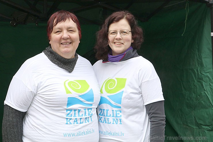 Ogres Zilo kalnu trases sniegā un lietū 15.04.2017 izskrien «Stirnubuks» susuri, vāveres, zaķi, stirnubuki un lūši Ogres Zilo kalnu trases sniegā un lietū 15.04.2017 izskrien «Stirnubuks» susuri, vāveres, zaķi, stirnubuki un lūši 195276