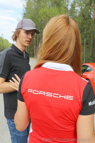 Travelnews.lv redakcija izbrauc «Porsche Road Tour» ar 8 spēkratiem un izbauda Vidzemes pavasari Travelnews.lv redakcija izbrauc «Porsche Road Tour» ar 8 spēkratiem un izbauda Vidzemes pavasari 197677