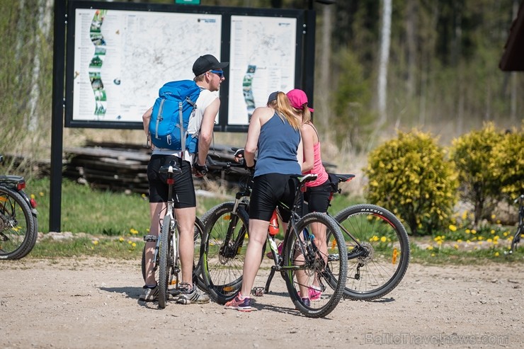 Ar velobraucienu «Ieriteņo vasarā» Smiltenes novadā atklāta aktīvā tūrisma sezona 198071