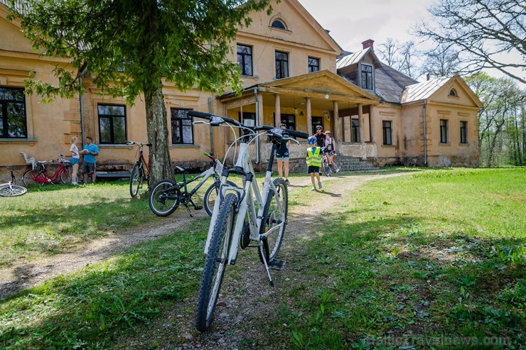 Ar velobraucienu «Ieriteņo vasarā» Smiltenes novadā atklāta aktīvā tūrisma sezona 198075