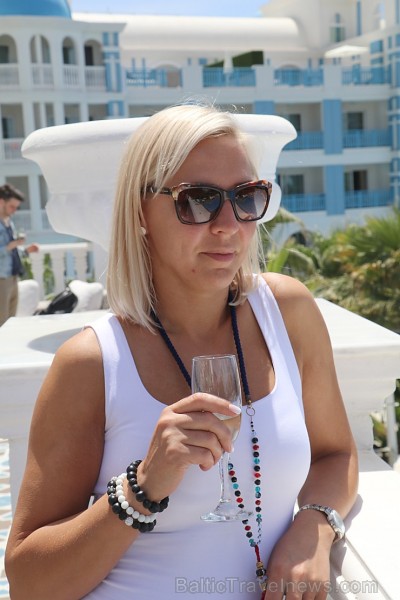 «Novatours Summer Breeze» dalībnieki iepazīst Turcijas viesnīcu «Rubi Platinum Spa Resort & Suites» «Novatours Summer Breeze» dalībnieki iepazīst Turcijas viesnīcu «Rubi Platinum Spa Resort & Suites» 198148
