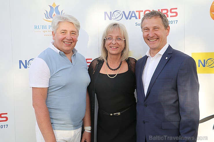 «Novatours Summer Breeze» dalībnieki ballējas Turcijas viesnīcā «Rubi Platinum Spa Resort & Suites» «Novatours Summer Breeze» dalībnieki ballējas Turcijas viesnīcā «Rubi Platinum Spa Resort & Suites» 198837