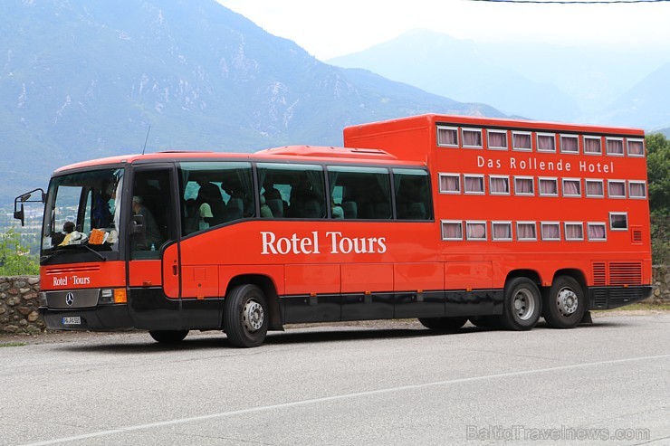Travelnews.lv kopā ar tūroperatoru «Mouzenidis Travel Latvija» apceļo pasaules līmeņa tūrisma objektu jeb grieķu Meteoru 200782