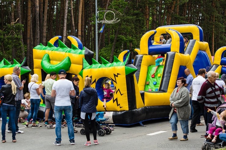 Saulkrastos ģimeniski un sportiski aizvadīti pilsētas svētki 201742